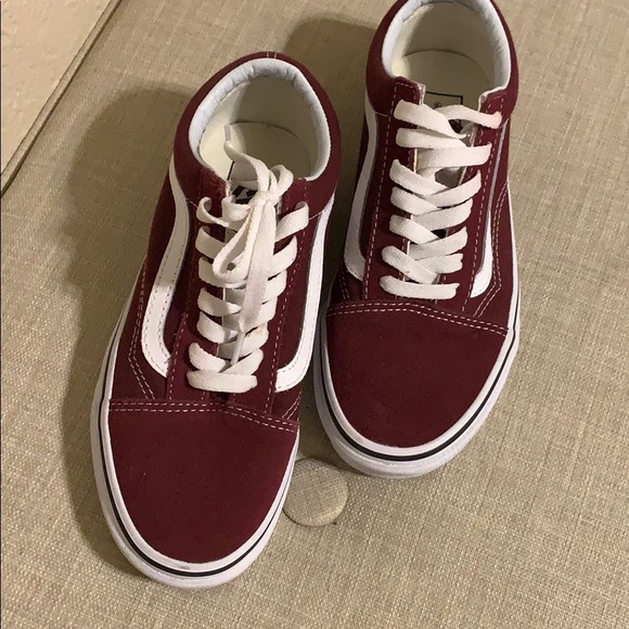 Vans - Picture 2 of 4